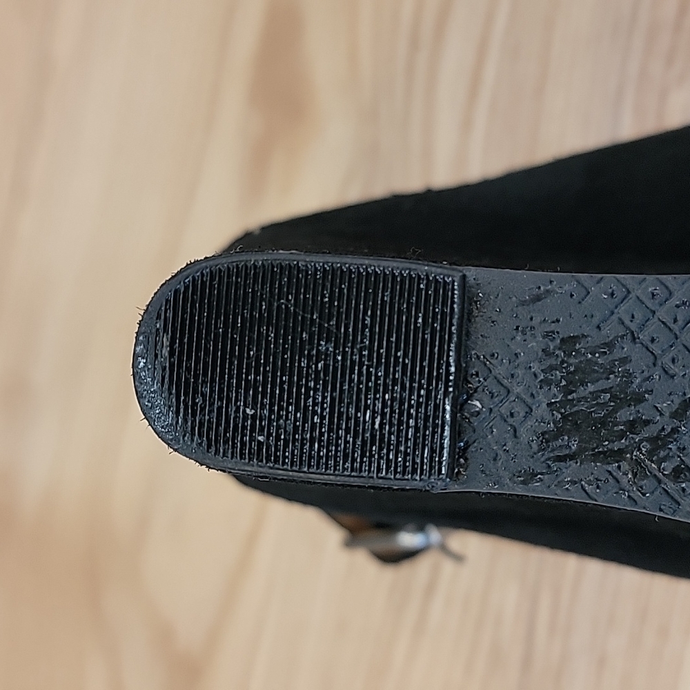 Lucky Brand wedges size 6 and 1/2 black suede - Picture 7 of 12